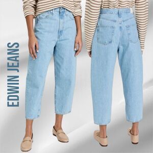 EDWIN ANTHROPOLOGIE Women’s Dani Barrel Jeans in the Size 26 in Escape Blue